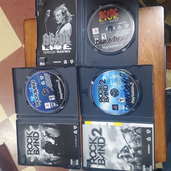 PS2 ROCKBAND PACK - Picture 2 of 3